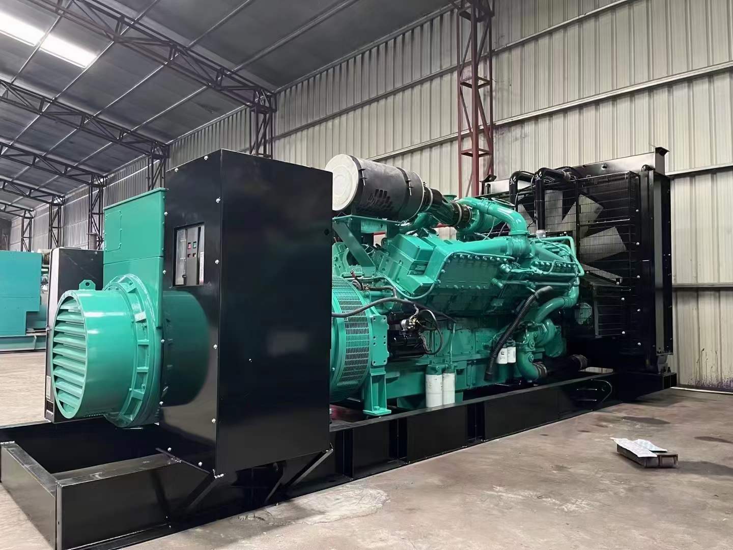 保山如何降低 800kW 柴油发电机输出电流的波动？